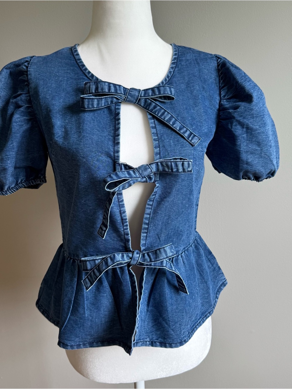 Denim Tie-Front Puff Sleeve Blouse - Blue